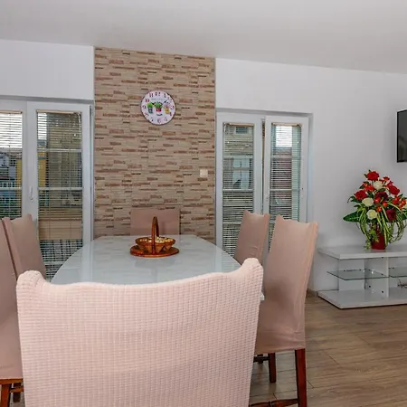 In 41379 Apartment