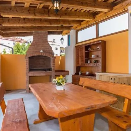 Appartement In 41379