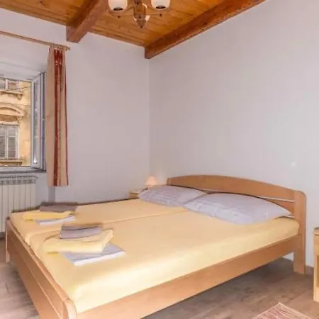 In 41379 Apartment